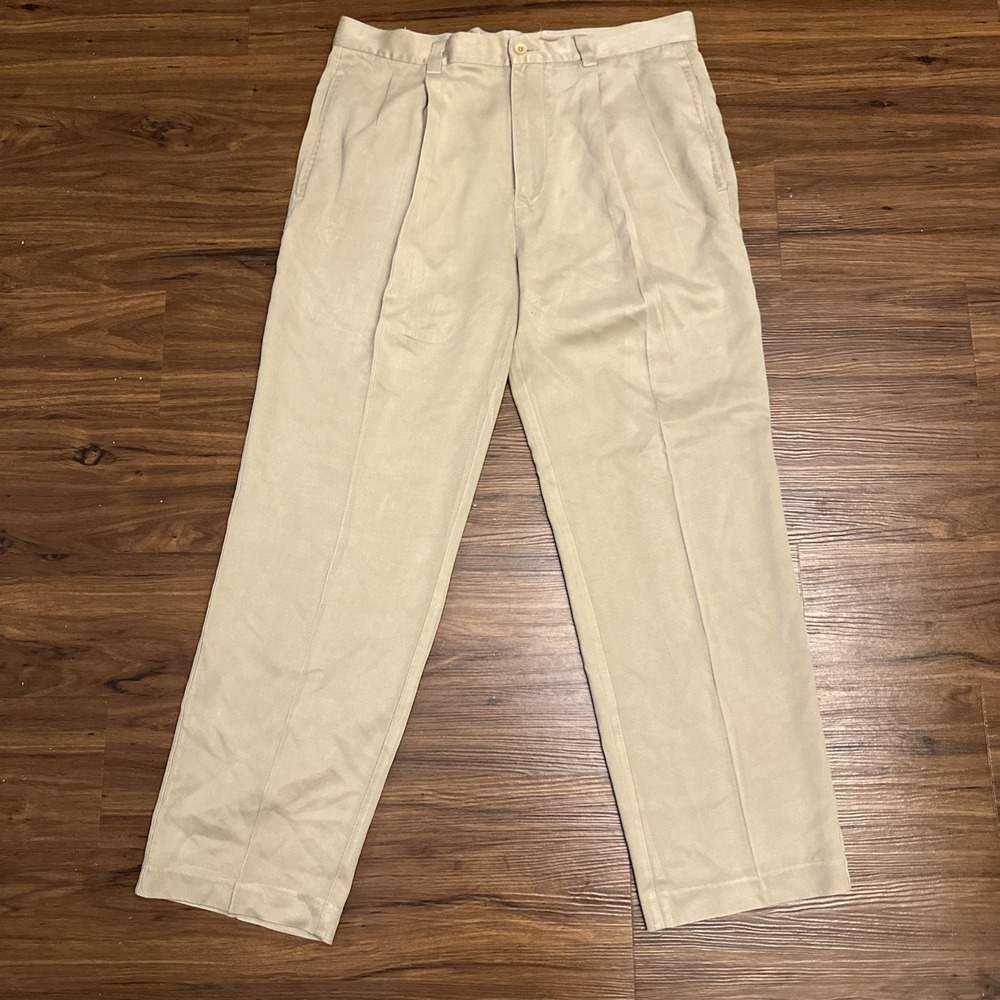Tommy Bahama Relax Pants Men's 35x30 (34x29) Khaki Pleated Pockets 100% Silk